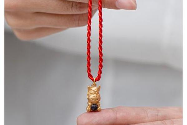 属马32岁本命年佩戴什么吉祥物可以转运避灾  