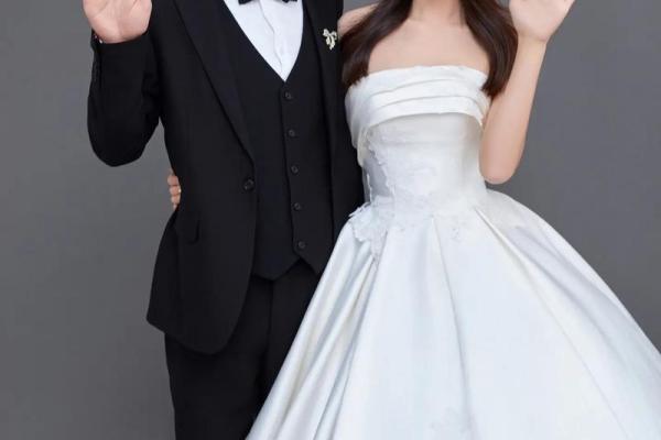 请问农历腊月结婚好吗？想选在明年1月的吉利日子举办婚礼